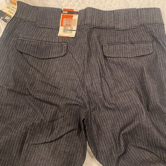 Lee No Gap Waistband Denim Pants - size 8 , medium - Picture 6 of 6